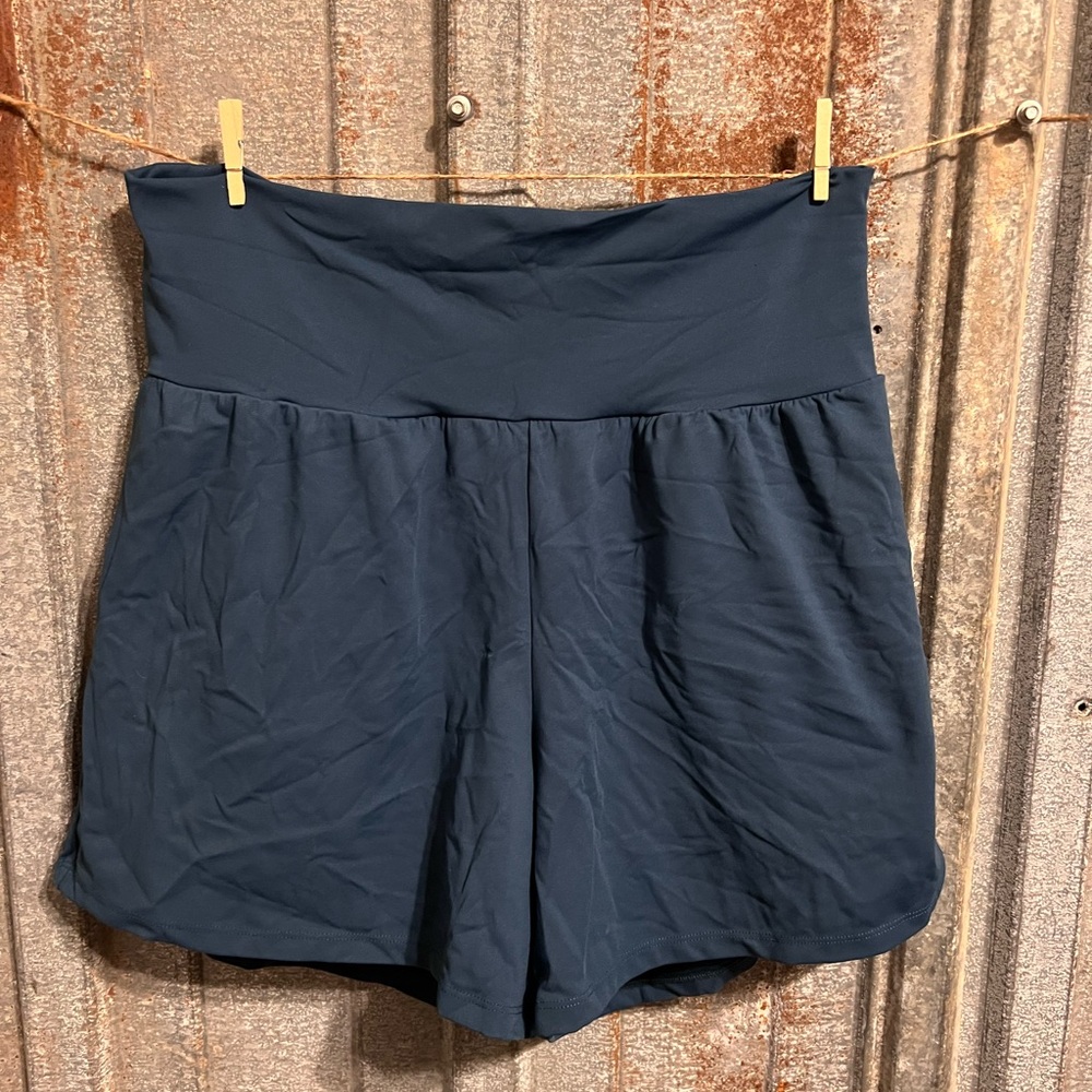 HALARA High Waist Women's Shorts in Deep Blue